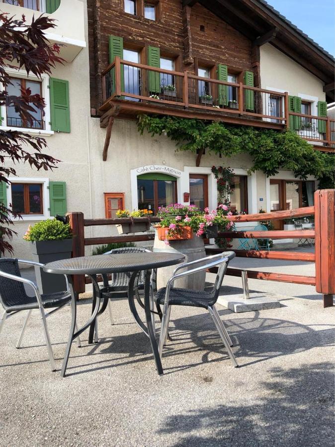 Café Cher-Mignon et Chambres d'hôtes Chermignon-d'en Haut Exterior foto